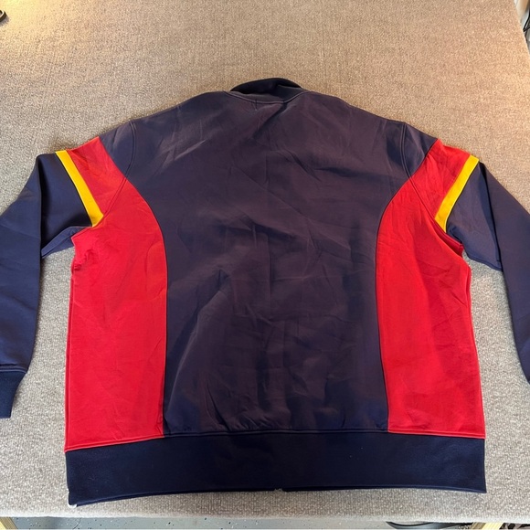 Men's Stylish Navy and Red jacket - Picture 2 of 5